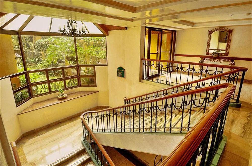 Sunrise Holiday Mansion Tagaytay City Exterior photo
